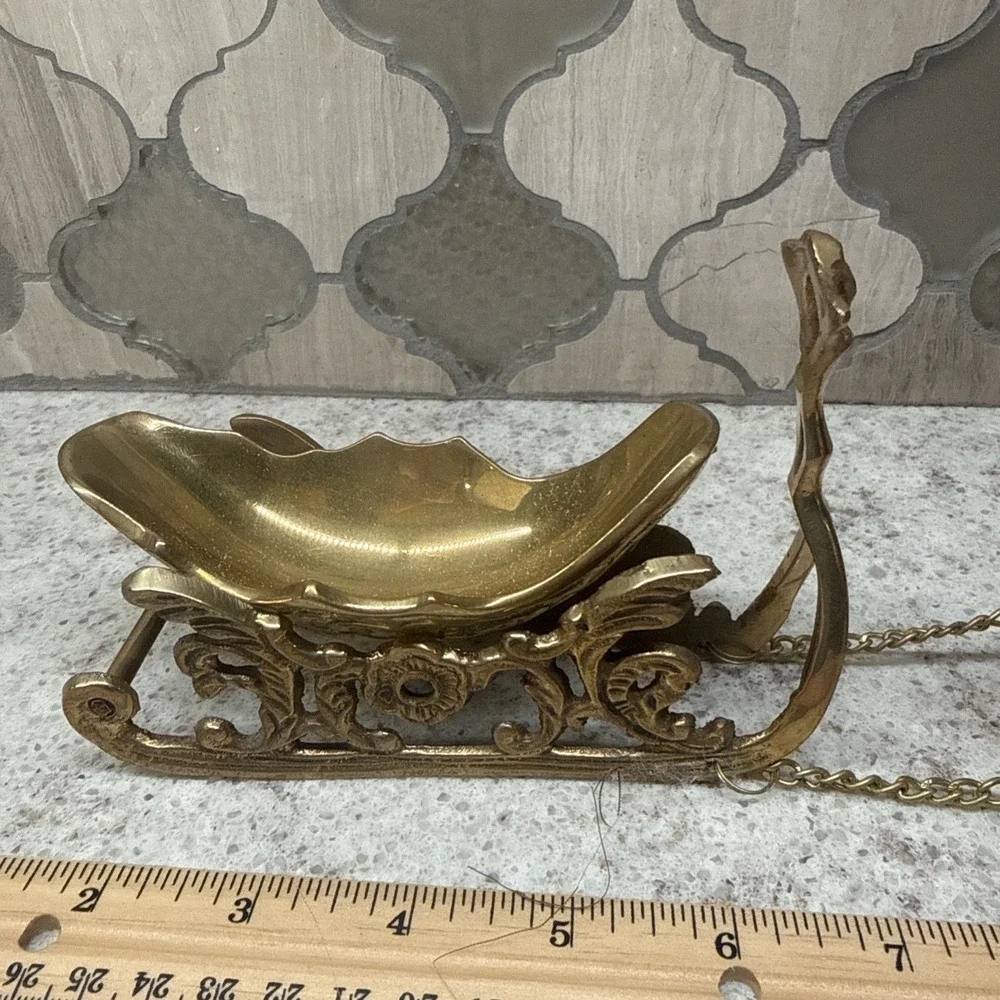 Decorative Crafts Inc. this vintage